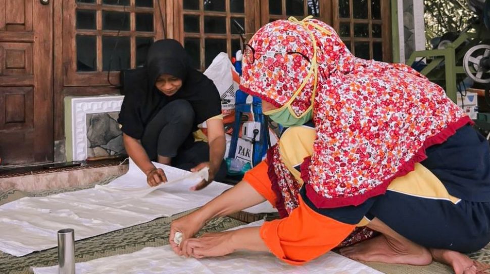Pemberdayaan Kelompok Rentan di Desa Papayan melalui Pelatihan Keterampilan Berbasis Kebutuhan