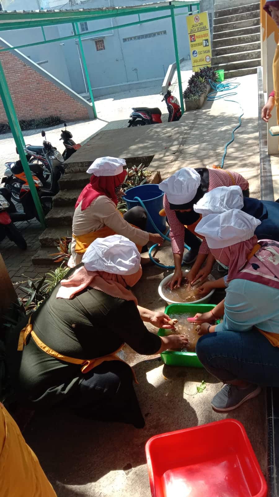 Meningkatkan Nilai Tambah Hasil Pertanian Desa Papayan Melalui Pelatihan Pengolahan