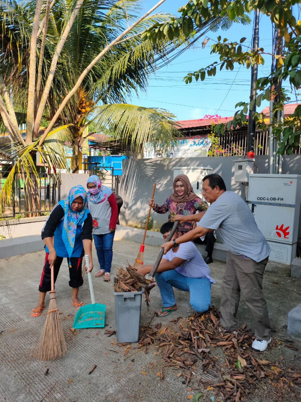 Gotong Royong Sebagai Pilar Utama Keberlangsungan Kehidupan Masyarakat Desa Papayan